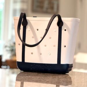 Simply Southern Rubber Tote